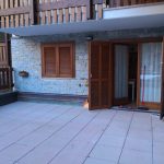 APRICA AMPIO BILOCALE ARREDATO E PARI AL NUOVO CON BOX E GIARDINO € 115.000  !!!