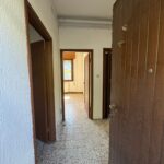 **EDOLO NELLA FRAZIONE DI MU VENDESI TRILOCALE AL PIANO TERRA CON CANTINA, GIARDINO PRIVATO E CORTE ESCLUSIVA € 69.000**