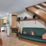 **PONTE DI LEGNO – POCHI KM VENDO BEL TRILOCALE ARREDATO CON POSTO AUTO PRIVATO** **PONTE DI LEGNO – POCHI KM VENDO BEL TRILOCALE ARREDATO CON POSTO AUTO PRIVATO**