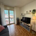 **EDOLO CENTRALISSIMO ATTACCATO A TUTTE LE COMODITÀ VENDESI BILOCALE SERVITO DA ASCENSORE CON BOX E CANTINA** **EDOLO CENTRALISSIMO ATTACCATO A TUTTE LE COMODITÀ VENDESI BILOCALE SERVITO DA ASCENSORE CON BOX E CANTINA**
