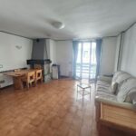 **APRICA ATTACCATO VENDESI BELLISSIMO E AMPIO TRILOCALE CON BALCONE**
